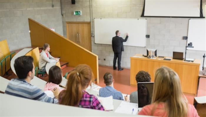 Liceo vs Università